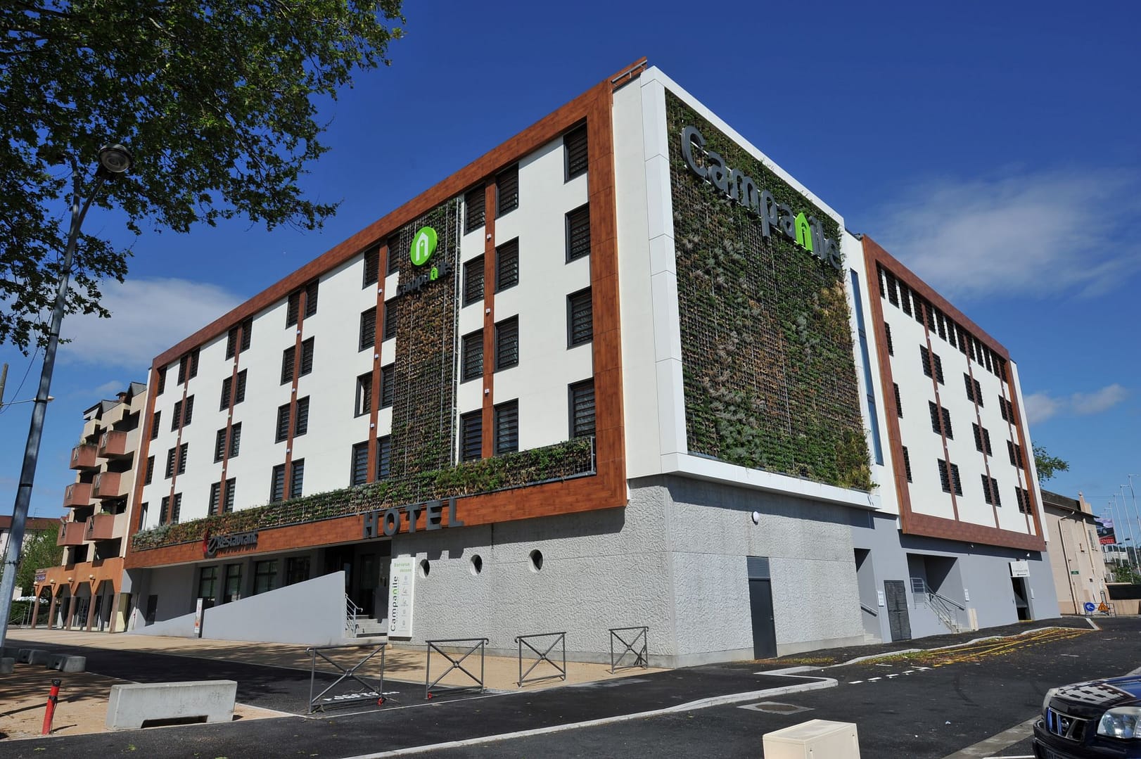 CypriumCampanille_01