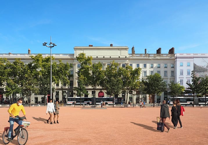 20.19BELLECOUR-Pers-PC 20.19BELLECOUR-Pers-PC